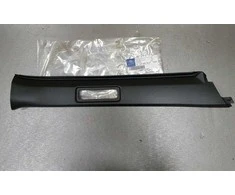 Mercedes Benz Mercedes S124 universalus kėbulo kairės galinės vidinės kolonos apdailos danga A12469015259045