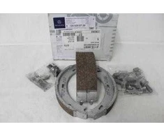 Mercedes Benz NAUJI OEM MERCEDES C E Klasės W202 W124 1982-2012 Galiniai Stabdžių Bateliai RINKINYS