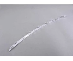 Naujas originalus BMW 3 serijos F30 F31 priekinis bamperio centrinis apdailos strypas 7396833 OEM