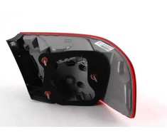 Naujas originalus BMW E92 LCI 3 serijos galinis LED dešinės pusės išorinis žibintas 7251958