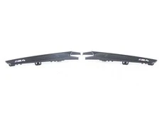 BMW F82 M4 blizgios juodos spalvos kairės pusės sparno grotelės originalios 51148068585