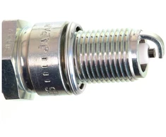 NGK Žvakės Chrysler Le Baron Saratoga Voyager Kia Pride Rio Mitsubishi Pajero Shogun Nissan Sunny 6G72 E16i B3A6 B3A7