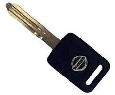 NISSAN NAVARA MK3 D23 Raktas KEY00S0032 NAUJAS ORIGINALUS