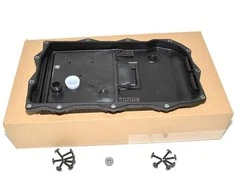 OEM LAND ROVER DISCOVERY V L462 PAVARŲ DĖŽĖS ALYVOS DANGTIS LR065238 ORIGINALI
