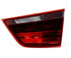 Originalus BMW 2011-2016 X3 dešinysis vidinis bagažinės žibintas Xenon 63217217314