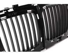 Originalus BMW E34 sedanas universalas priekinis radiatoriaus inksto groteles OEM 51131973825