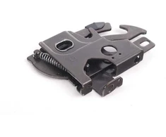 Originalus BMW E36 kabrioletas kairysis centrinis konsolės porankio užraktas OEM 51258164851