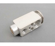 Originalus BMW E36 Z3 kabrioletas kondicionieriaus AC A/C plėtimosi vožtuvas OEM 64118384379