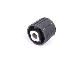 Originalus BMW E38 E39 E52 Universalus Sedanas Idler Arm Bushing Priekinis OEM 33171090389
