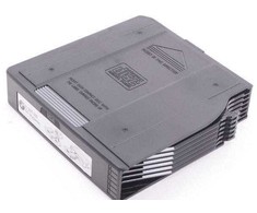Originalus BMW e39 e46 ir kt. CD laikiklio žurnalo kasetė 6 diskams OEM e85 e86 e90 e91