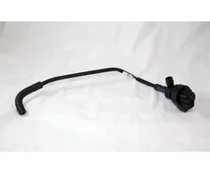 Originalus BMW E60 E61 E83 kuro bako kvėpavimo vožtuvas su vamzdžiu OEM 13907557923