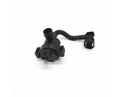Originalus BMW E60N E61N E81 kuro bako kvėpavimo vožtuvas su vamzdžiu OEM 13907550387