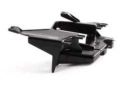 Originalus BMW E65 E66 E67 Sedano žibinto laikiklis dešinėje pusėje OEM 63126917316