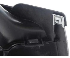 Originalus BMW E82 M kupė variklio alyvos aušintuvo oro kanalas priekyje DEŠINĖ OEM 51748051606