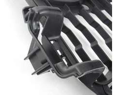 Originalus BMW F34 priekinio bamperio rūko žibinto groteles dešinė OEM 51118057324