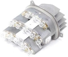 ORIGINALUS LED modulis dešinės pusės kampinei šviesai tinka BMW 3 E90 E91 LCI JAV 2008-2013