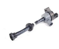 ORIGINALUS OEM BMW E60N E61N E71 Kuro bako kvėpavimo vožtuvas su vamzdžiu 13907618652