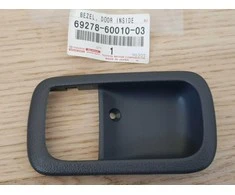 Originalus Toyota Land Cruiser 80 kairės pusės durų rankenos įdėklo rėmelis 69278-60010-03