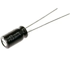 Panasonic Radialinis Elektros Kondensatorius 105 6,3x11,2mm BMW 320i 325i 330i Mercedes C200 C220 C240