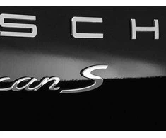 PORSCHE MACAN Galinė bagažinė Chrome S raidėmis emblema emblema originali 95B853675A