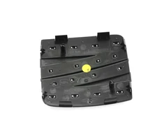 SEAT ARONA KJ7 priekinio bamperio radiatoriaus grotelės emblema originali 5FA853679CCMO
