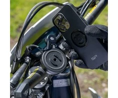 SP Connect Charging Anti Vibration Module SPC+ skirtas SPC+ laikikliams – Belaidis įkrovimas – Juodas