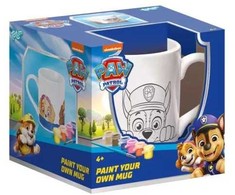 Spin Master "Paw Patrol" dažomas porcelianinis puodelis 235 ml dovanų dėžutėje