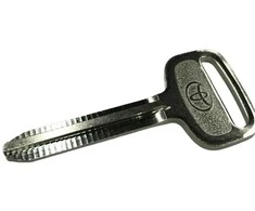 Toyota 4Runner Avalon Camry Celica Corolla Originalus 9099900186