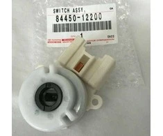 Toyota uždegimo jungiklio surinkimas originalus 8445012200