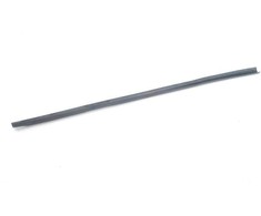 Užtrauktukas apatinis centrinis AUDI Audi A4 allroad quattro Vagonas 8K0121331A
