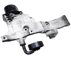 Vag Alternator Bracket Volkswagen Caravelle Transporter 074903139C Originalus