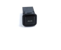 VAG AUDI A1 A1 A3 A4 A4 A5 A6 Q3 Q5 pagalbinis lizdas Aux originalus 8J0035475