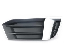 VAG AUDI A3 2017-2019 Priekinio bamperio grotelės dešinėje O/S originalios 8V58076729B9