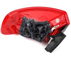 VAG Audi A3 8P kairės pusės galinis žibintas originalus 8P4945095E