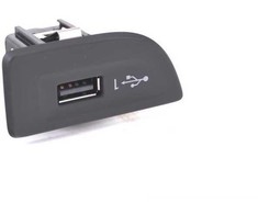 VAG Audi A3 8V Audio pagalbinė lizdo sąsaja Usb prievadas LHD originalus 8V1035726