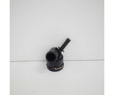 VAG Audi A3 S3 8V Aušinimo jungtis 5Q0122291BB NAUJA ORIGINALI