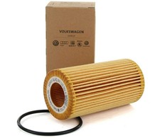 VAG Audi A4 A5 A5 A6 A6 A7 A8 Q5 Q7 Q8 AMAROK TOUAREG 3.0 TDI alyvos filtras 059198405B Originalus