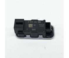 VAG Audi A4 Avant B9 priekinės dešinės sėdynės interjero apšvietimas originalus 8W0947415D