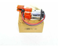 VAG AUDI A4 B7 Interjero Cigarečių Žiebtuvėlio Rinkinys 8E0919303A01C NAUJAS ORIGINALUS