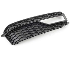 VAG Audi A5 S5 S-LINE priekinės oro kreipiamosios grotelės dešinės pusės originalios 8T0807682K