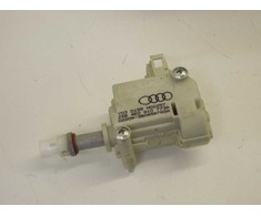 VAG "Audi A6 C6 Q7" pirštinių dėžutės servo užrakto atleidimo variklio solenoidas 3B0959782A originalus