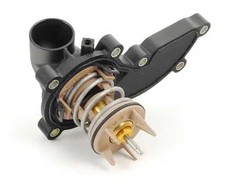 VAG Audi A6 Quattro A7 Quattro Q5 variklio aušinimo skysčio termostatas originalus 06E12111111AL