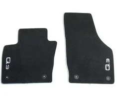 VAG AUDI Q3 12-18 Priekiniai juodos spalvos tekstiliniai grindų kilimėliai LHD originalūs 8U1061275