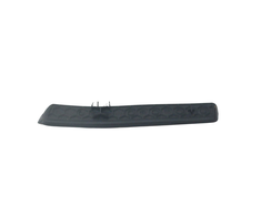 VAG AUDI Q5 skydelio apdailos taurės įdėklas guminis originalus 80B8632824PK