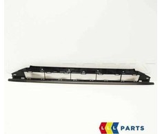 VAG AUDI Q7 4M PRIEKINIO BAMPERIO APATINĖS CENTRINĖS GROTELĖS 4M0807647A4W3 ORIGINALIOS