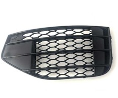 VAG AUDI Q7 V12 07-16 N/S kairės pusės priekinio bamperio apatinės grotelės originalios 4L0807675BT94