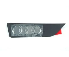 VAG AUDI R8 2007 variklio dangtelis emblema logotipas lipdukas dešinėje pusėje originalus 079133622B