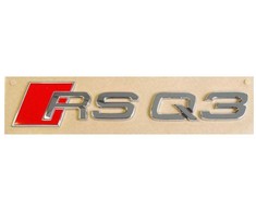 VAG Audi RS Q3 2013- Galinis bagažinės dangtis Emblema Logotipas Ženkliukas Užrašas Chromas Raudonas Originalus 8U0853740
