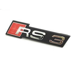 VAG AUDI RS3 17-18 priekinis RS3 ženkliukas grotelių emblema chromuota originali 8V5853736B2ZZ