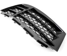 VAG AUDI RS5 10-16 Priekinio bamperio apatinės grotelės, juodos, dešinės, originalios 8T0807682F